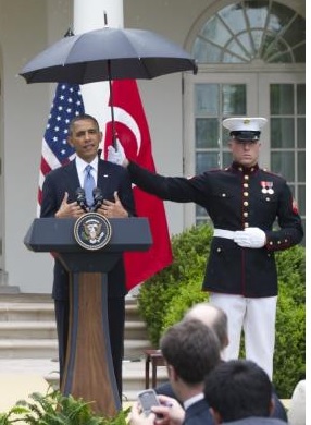 Marine holding umbrella